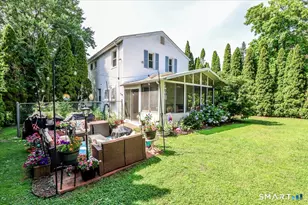 61 Fisher Ct, Stratford, CT 06614 - Photo 4