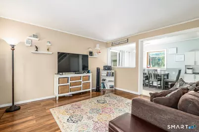 61 Fisher Court, Stratford, CT 06614 - Photo 12