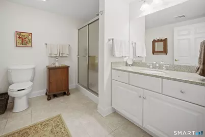 237 Fern Street #211E, West Hartford, CT 06119 - Photo 20
