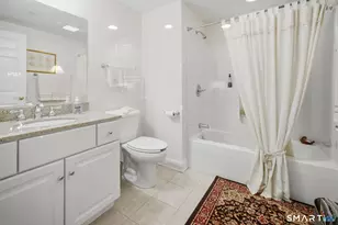 237 Fern St, West Hartford, CT 06119 - Photo 26