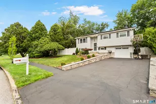 8 Country Club Rd, Norwalk, CT 06851 - Photo 2