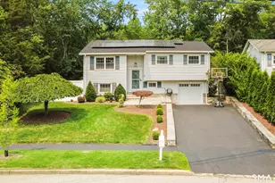 8 Country Club Rd, Norwalk, CT 06851 - Photo 1