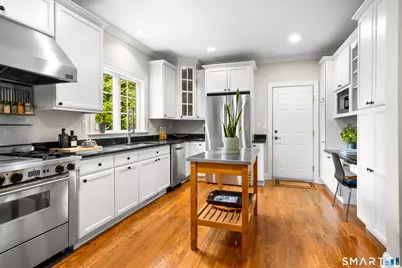 5 Drumlin Road, Westport, CT 06880 - Photo 8