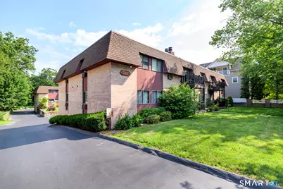 76 Maple Tree Avenue #3, Stamford, CT 06906 - Photo 2
