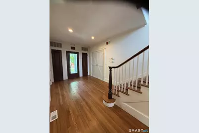 75 Brace Road, West Hartford, CT 06107 - Photo 6
