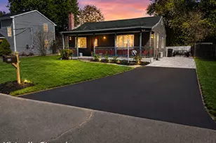 10 Elaine Dr, East Windsor, CT 06088 - Photo 1