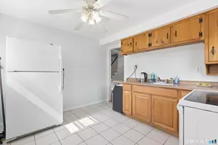 225 Chester St, East Hartford, CT 06108 - Photo 6
