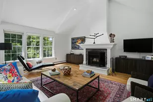 51 Mamanasco Rd, Ridgefield, CT 06877 - Photo 2