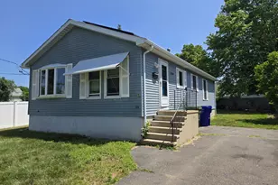 24 Pearl St, Glastonbury, CT 06033 - Photo 2