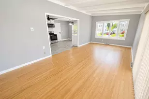 24 Pearl St, Glastonbury, CT 06033 - Photo 12