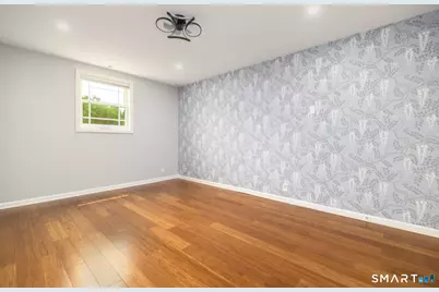 39 Kenilworth Drive West, Stamford, CT 06902 - Photo 10
