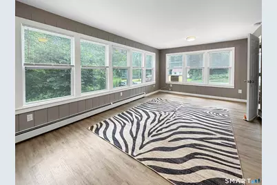 187 West Main Street, East Lyme, CT 06357 - Photo 30