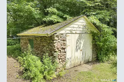 81 Gallup Lane, Waterford, CT 06385 - Photo 8