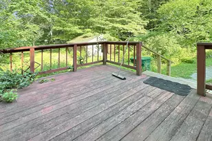 81 Gallup Ln, Waterford, CT 06385 - Photo 18