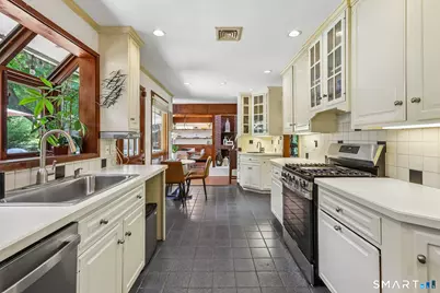 161 Old Stagecoach Road, Ridgefield, CT 06877 - Photo 10