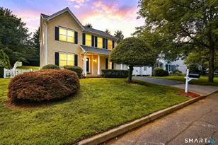 33 Acorn Ln, Milford, CT 06461 - Photo 16