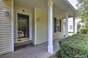 33 Acorn Ln, Milford, CT 06461 - Photo 20