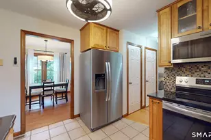 91 Carriage House, Enfield, CT 06082 - Photo 6