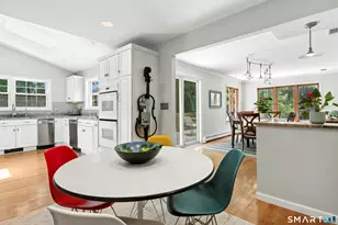 25 Olmstead Ln, Ridgefield, CT 06877 - Photo 4