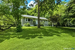 49 Brookdale Rd, Seymour, CT 06483 - Photo 2