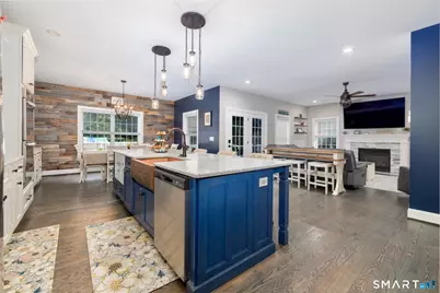 81 Evergreen Crossing, New Hartford, CT 06057 - Photo 14