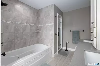 81 Evergreen Crossing, New Hartford, CT 06057 - Photo 24