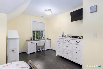 81 Evergreen Crossing, New Hartford, CT 06057 - Photo 32