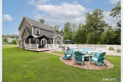 81 Evergreen Crossing, New Hartford, CT 06057 - Photo 4