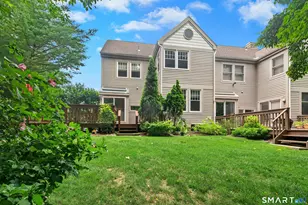 41 Greystone, Shelton, CT 06484 - Photo 26