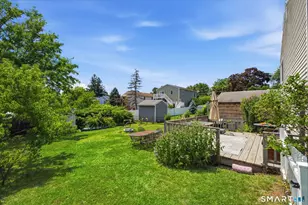 17 Rutherford St, New Britain, CT 06051 - Photo 30