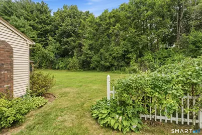 75 Grissom Road, Manchester, CT 06042 - Photo 30