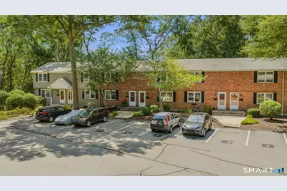 81 East Pattagansett Road #4, East Lyme, CT 06357 - Photo 2