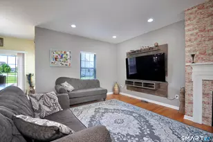 81 Windermere Village R Rd, Ellington, CT 06029 - Photo 16