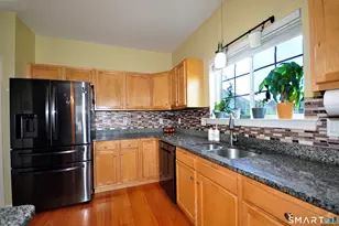 81 Windermere Village R Rd, Ellington, CT 06029 - Photo 6