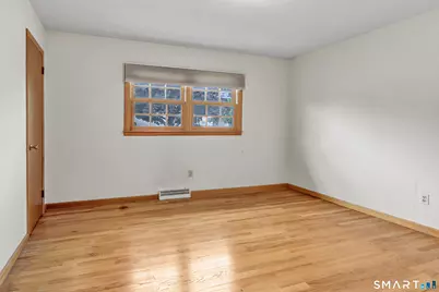 470 Oceanview Terrace, Stratford, CT 06615 - Photo 34