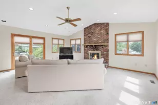 470 Oceanview Terrace, Stratford, CT 06615 - Photo 16
