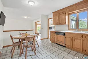 470 Oceanview Terrace, Stratford, CT 06615 - Photo 26