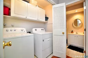 16 Applewood Ln, Avon, CT 06001 - Photo 20