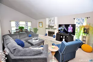 16 Applewood Ln, Avon, CT 06001 - Photo 6