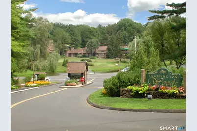 16 Applewood Lane #16, Avon, CT 06001 - Photo 38