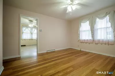 21 Stillwell Drive, Plainville, CT 06062 - Photo 4
