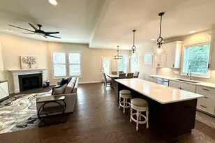 941 Mackenzie Ln, Oxford, CT 06478 - Photo 12