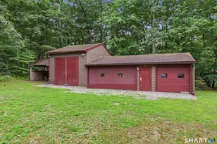 229 Deepwood Dr, Lebanon, CT 06249 - Photo 32