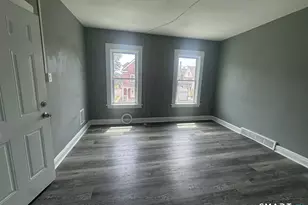 473 Putnam St, Bridgeport, CT 06608 - Photo 1