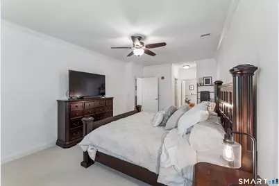 1227 Brookside Court #1227, Newtown, CT 06470 - Photo 16