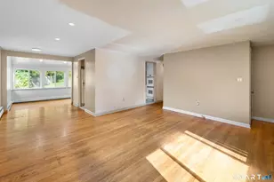 93 Kenwood St, Berlin, CT 06037 - Photo 8