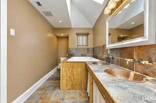 92 Ocean Ave, West Haven, CT 06516 - Photo 28
