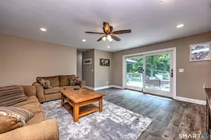 834 Columbia St, Orange, CT 06477 - Photo 16