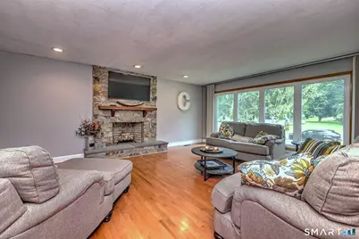 834 Columbia Street, Orange, CT 06477 - Photo 6
