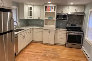 176 Forest St, New Canaan, CT 06840 - Photo 2